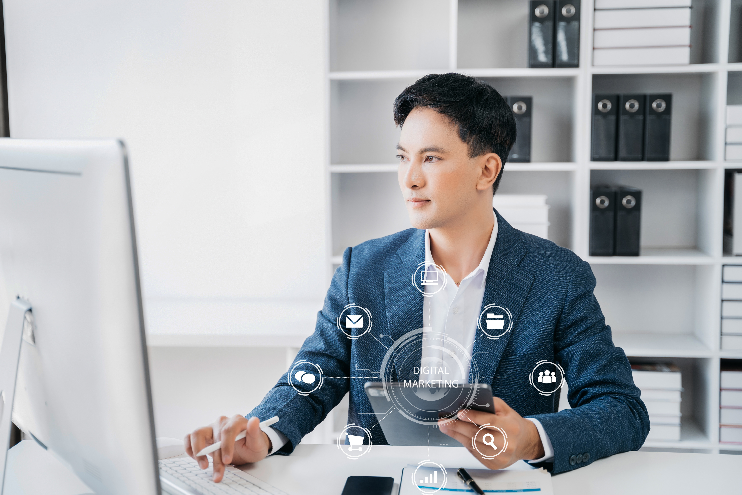 Digital marketing technology concept, Businessmen use tablet and smartphone connection technology and digital marketing.