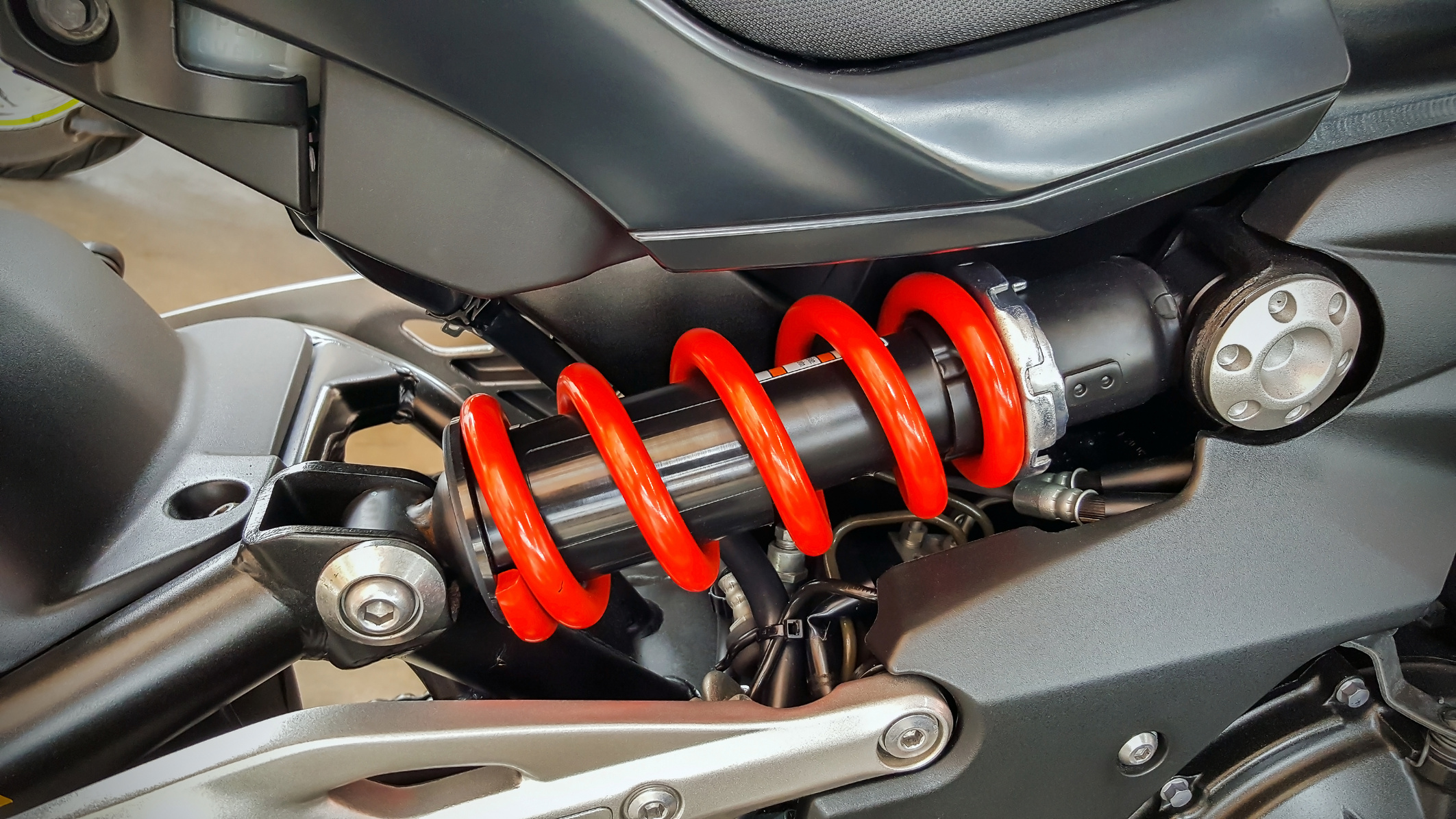 Spring and Shock Absorber of Motorcycle